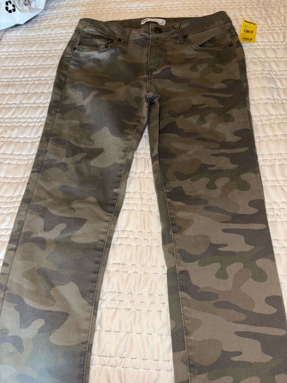 RSQ Camo Shorts in Olive and Khaki